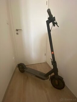 Xiaomi Mi Electric Scooter Essential