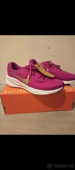Nike tenisky vel 44,5 nové originál