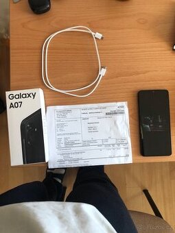 Samsung galaxy a07 128/4 GB