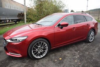 Mazda 6 2,2 D TOP STAV,PO SERVISU