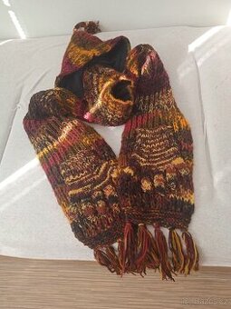 Multifunkční šála