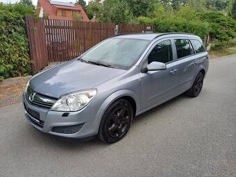 Benzínová Opel Astra 1.8 ..16V Tempomat