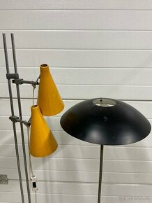 Predám vysoké podlahové lampy Lidokov predrenovačný stav