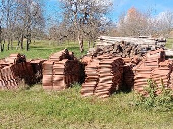 Prodám střešní tašky