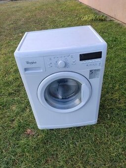 Automatická pračka Whirlpool se zárukou..