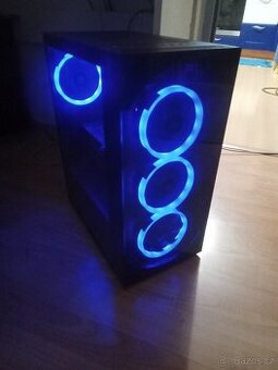 Nové herní počítače k vánocům