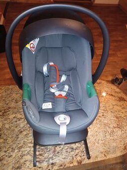 Prodám minimálně(6 měsíců v záruce) používanou autosedačku C