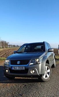 Suzuki Grand Vitara 2.4
