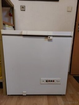Pultový mrazák Whirlpool 200L