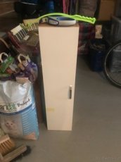 skřínka koupelnová