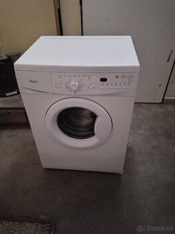 Aut pračka Whirlpool se zárukou.. .