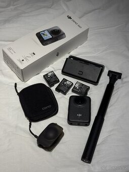 DJI Osmo 360 Adventure Combo