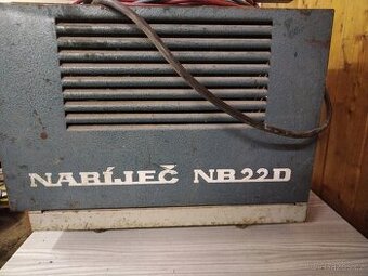 Nabíječka autobaterií