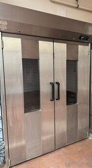 NEREZOVÁ KYNÁRNA KORNFEIL