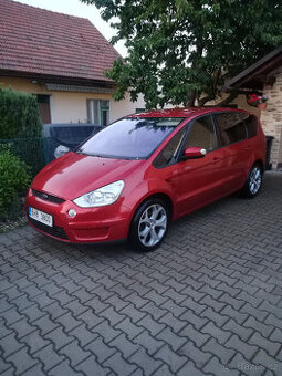 Ford S Max bez DPF pěkný stav, koupen nový  ČR