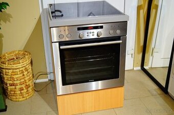 Siemens nerezový vestavný sporák HE23U532, ližiny