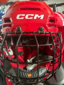 Hokejová helma CCM 720-S. Bez koše.