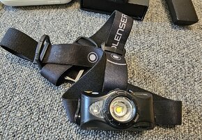 Čelovka Ledlenser MH8, Powerbanka Ledlenser Flex 5,sony