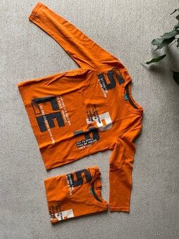 Oranžová trička 122 pro dvojčata