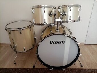Amati 80s