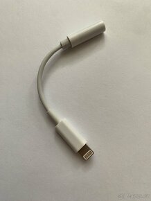 Apple adaptér na sluchátka