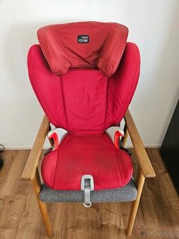 Autosedačka Römer Kidfix