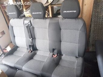 PRODÁM TROJSEDAČKU FIAT DUCATO ČERNÁ PROŠÍVANÁ OD 2014