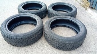 4 x celoroční pneu Goodyear Vector 4 Seasons 205/50/17 – 93