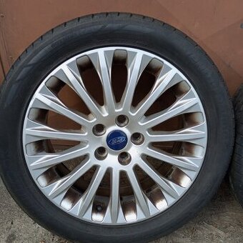 ALU kola Ford R17