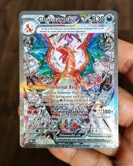 Charizard Pokémon Karta