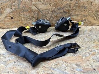 Predni pasy Vw Touran 1T3 2010-2015