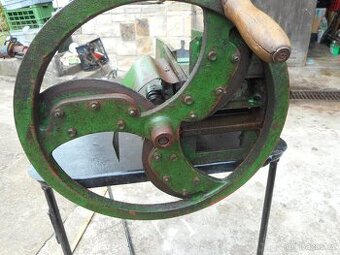 řezačka píce - 1