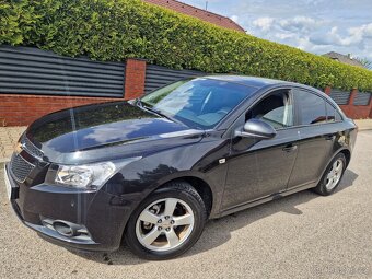 Chevrolet Cruze 1.6 benzin