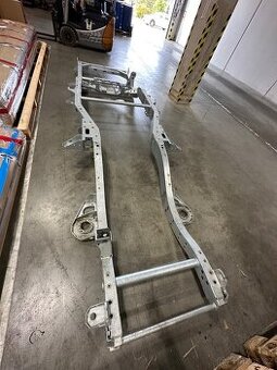Novy rám Nissan Patrol Y 61