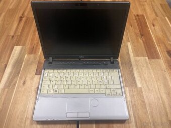 Fujitsu LifeBook P771