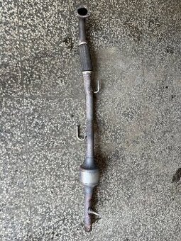 Katalyzátor s výfukovou trubkou koncern VW 1,4 63 kw, BXW