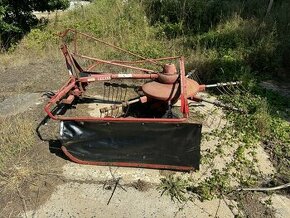Prodam nahrabovač sena STOLL R 250 + Náhon
