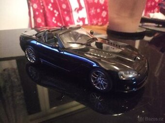 Dodge Viper SRT-10 1:18 Autoart - 1