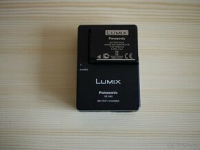 Nabíječka Panasonic DE-A80+baterie...