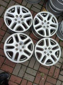 SUBARU 6, 5JX16 ET 48, ROZTEČ 5X100, ORIGINÁLNÍ ALU KOLA.