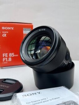 Sony FE 85mm f/1.8