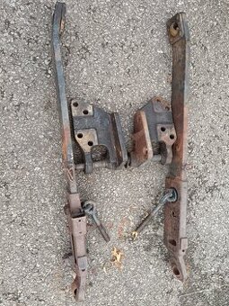ZETOR RAMENA KONZOLE 6211,6245,7211,7245,7711,7745..