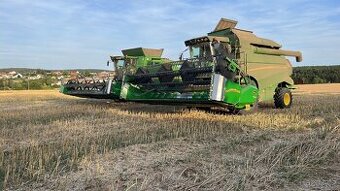 John Deere W440 - 1