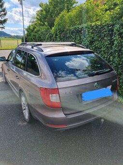 Škoda Superb 2,0 TDi, 4X4, kombi, tažné zařízení