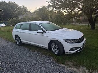 VW Passat B8 1.5 TSi 110 kW DSG, Tažné, Webasto - 1