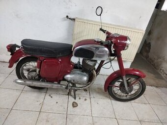 Jawa 250 592 panelka