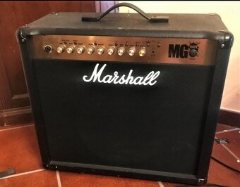 Kytarové kombo Marshall MG 102FX