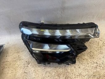 Přední pravé světlo Škoda Kamiq facelift