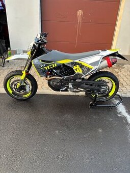 Husqvarna 701 SM