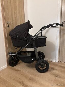 TFK Mono combi – kombinovaný kočárek (trojkolka), černý